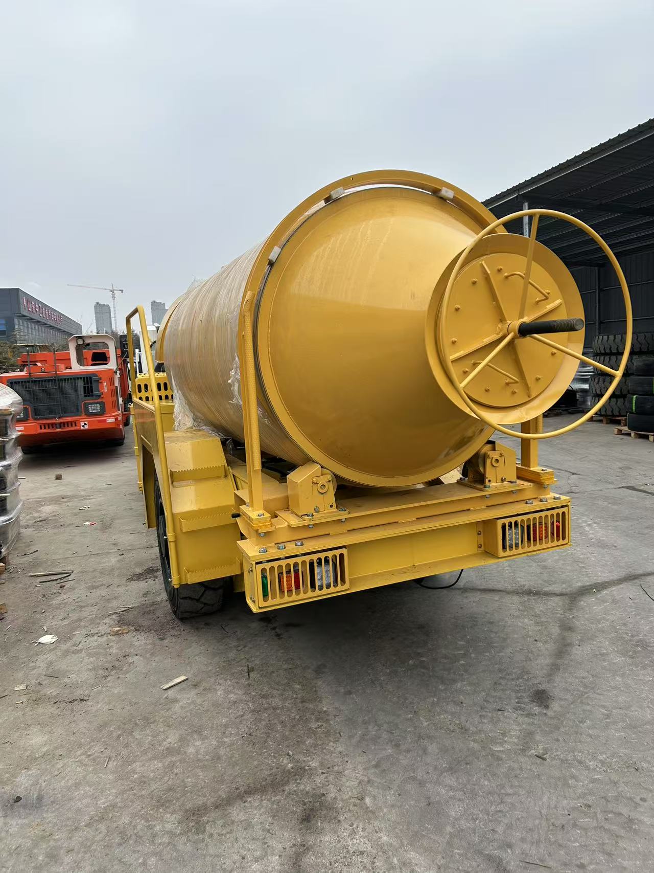 Concrete mixer truck